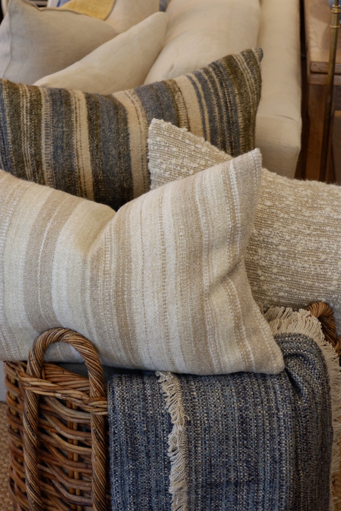 Cream Nagy Pillow (15x24)