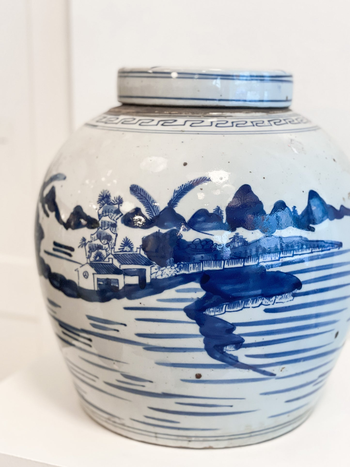 Blue & White Lidded Jar - River 01