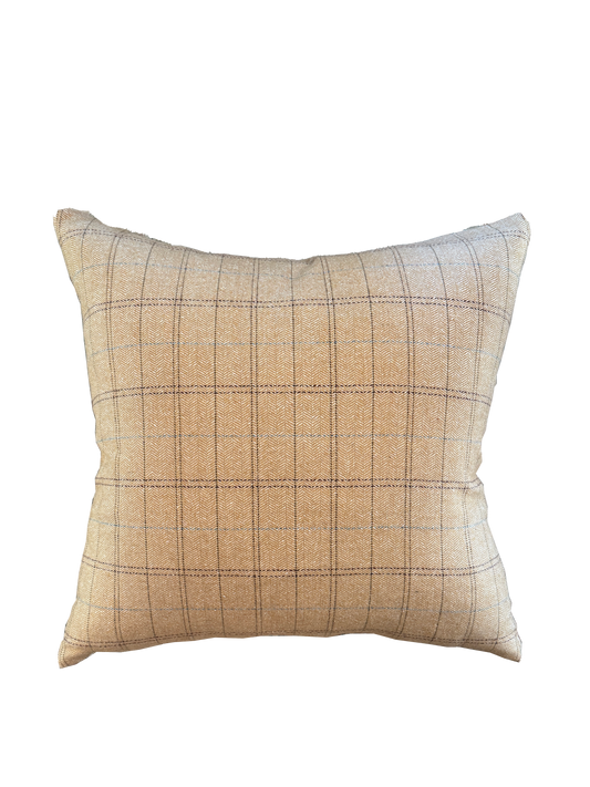 31 Westgate Clifford Pillow