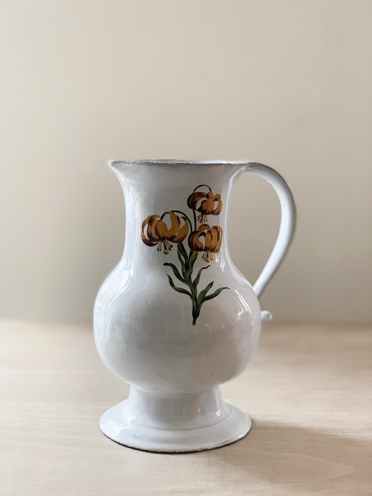 Mountain Lily Vase