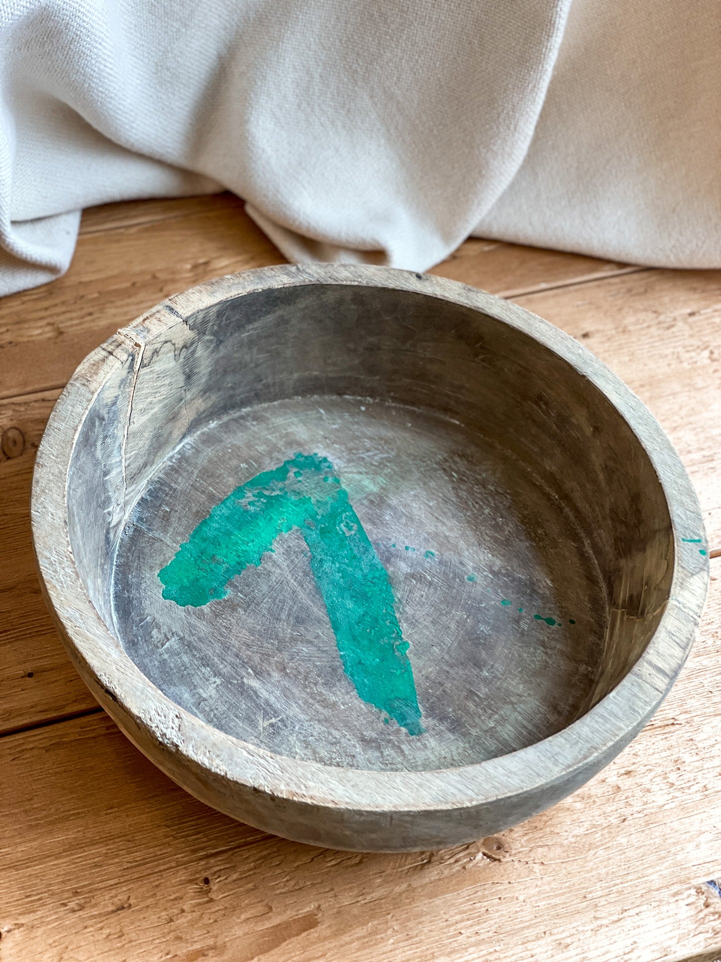 Vintage Bleached Parat Bowl