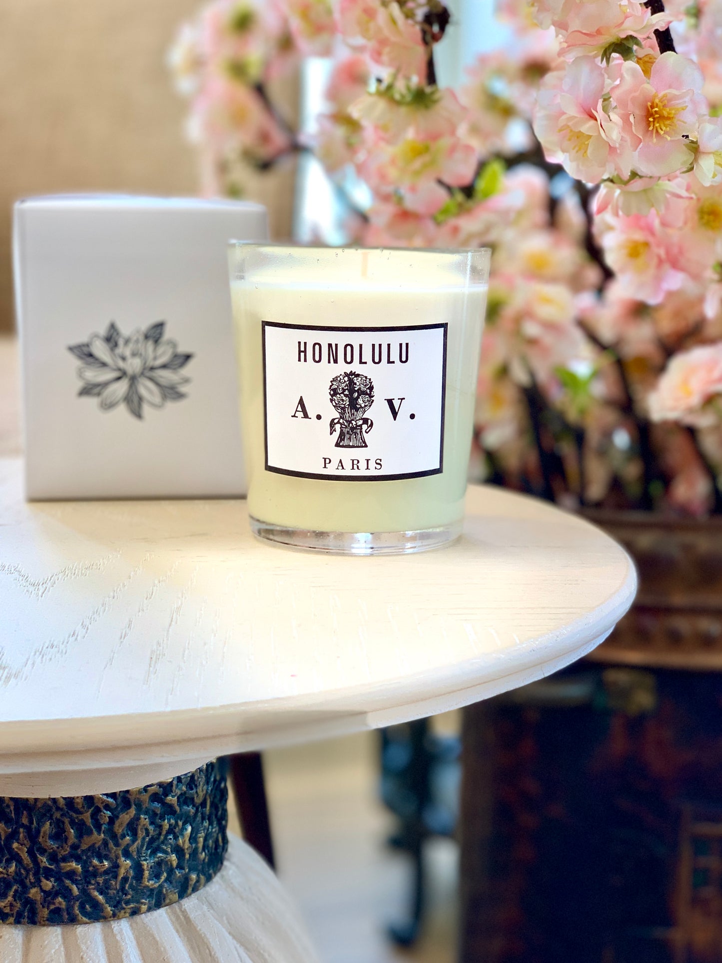 Honolulu Scented Candle