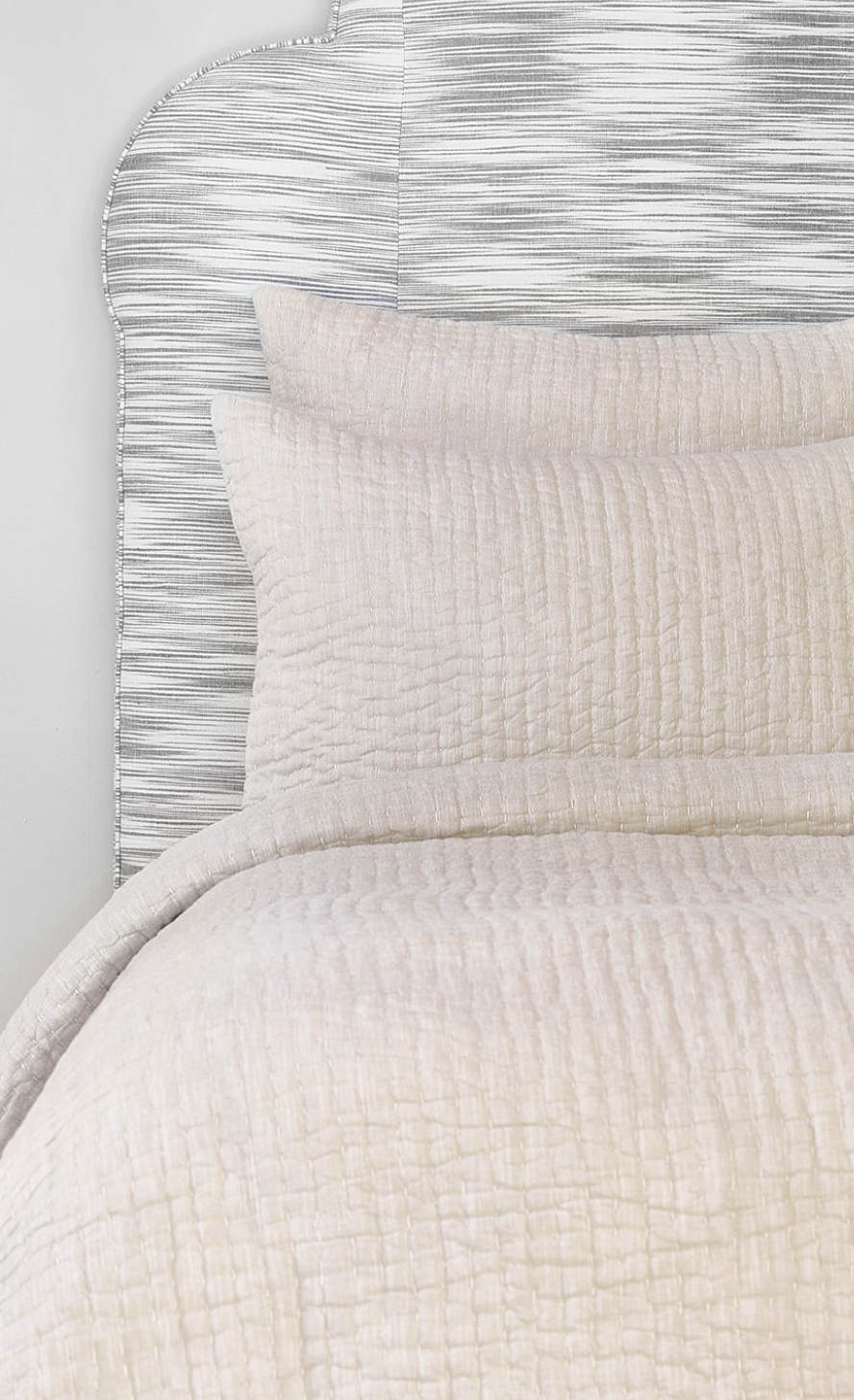 Vivada Stitched Coverlet (King)